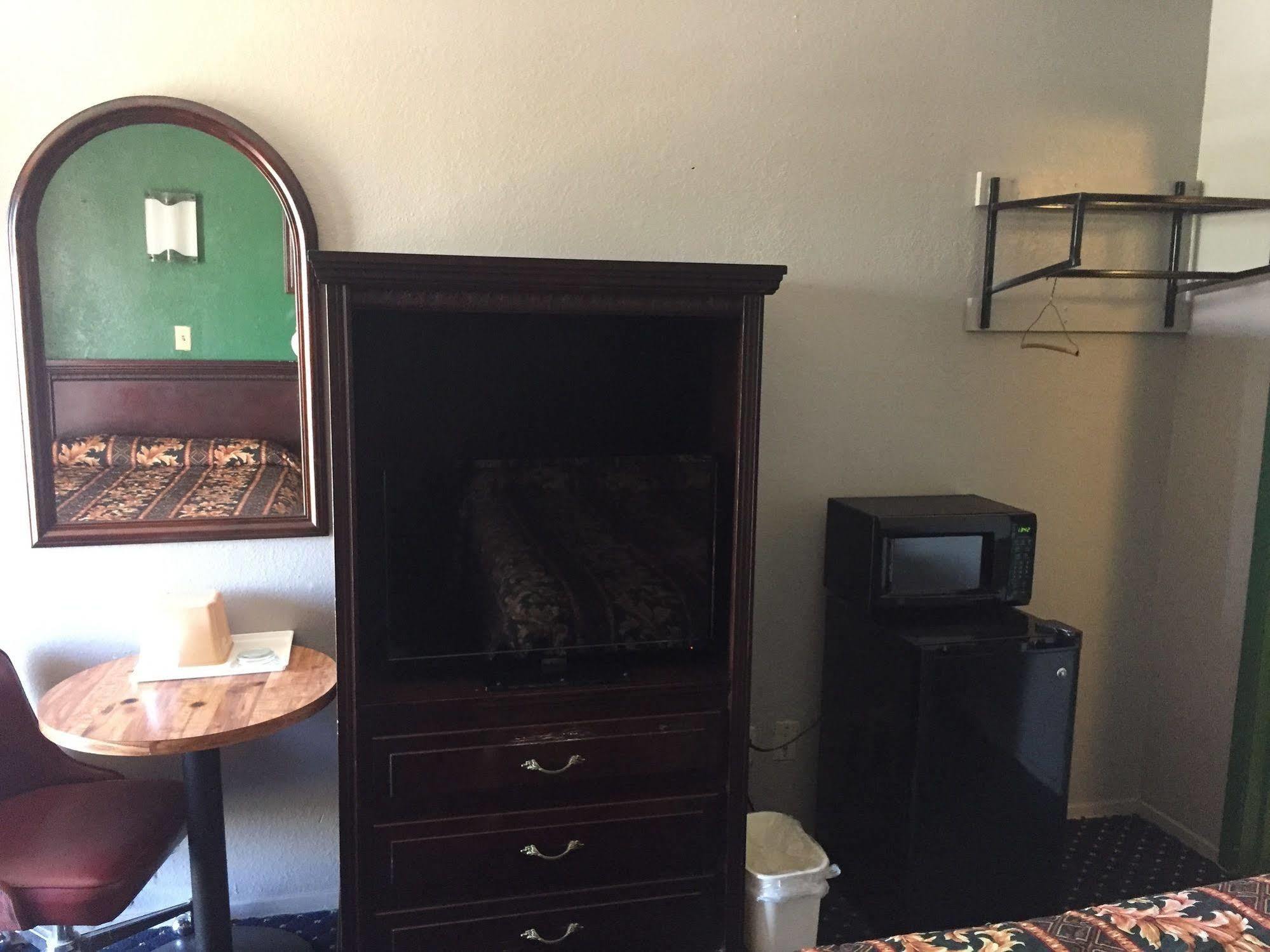 Scottish Inns Carrollton Dış mekan fotoğraf